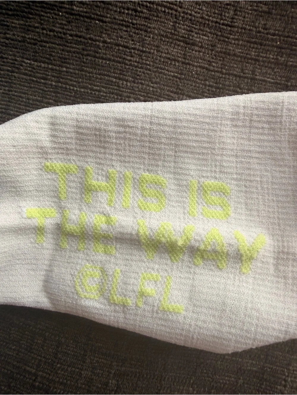 FIGS Star Wars Mandalorian Grogu Compression Socks Size Small Baby Yoda Nurse
